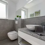 Vila Solina Maslenica
