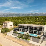 Solina Vila Maslenica