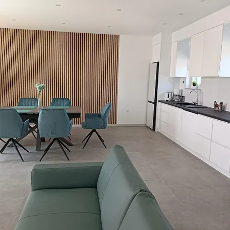 וילה Solina מסלניקה