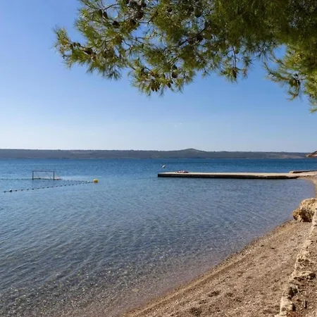 Vila Solina Maslenica